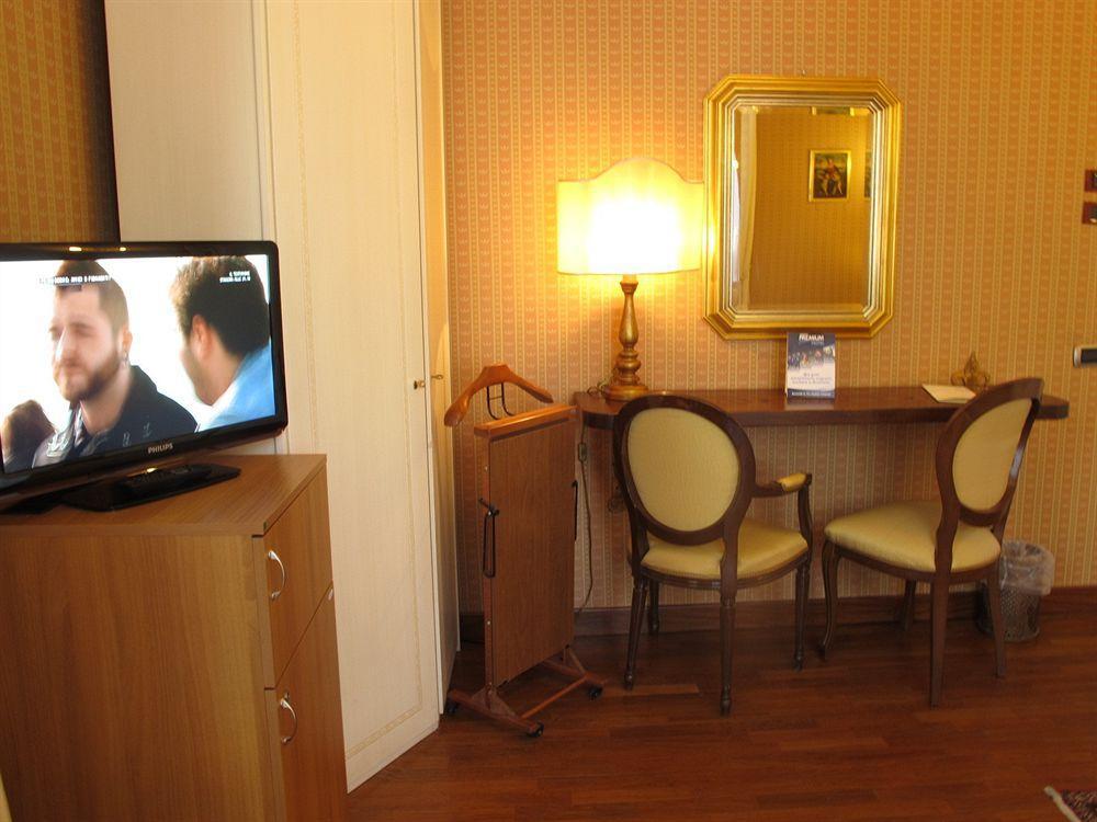 C-Hotels De Rose Palace Florenz Exterior foto